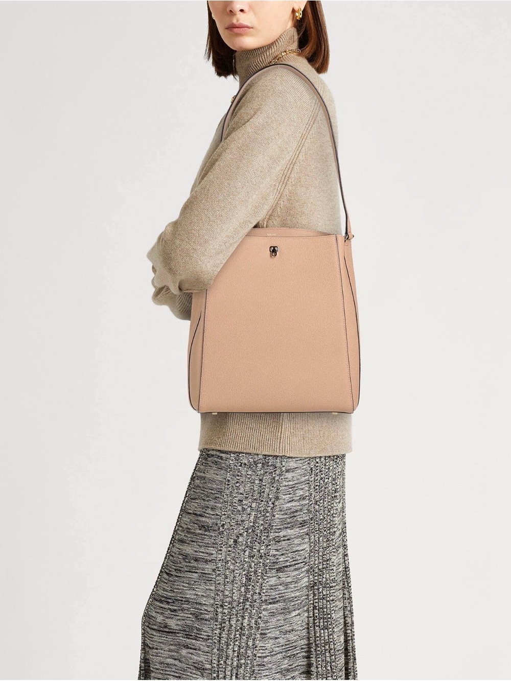 Valextra Brera Tote Shoulder Bag in Blush $2,500